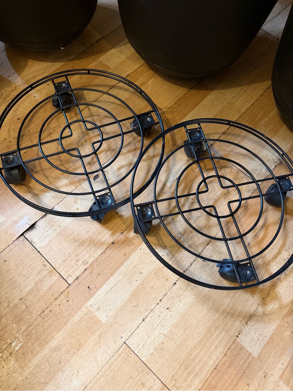 Black Metal Round Plant Rolling Plant Caddies Caster Wheel Dolly Home Wall Decor